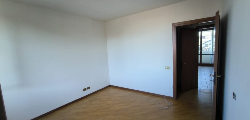 SANT’ANGELO LODIGIANO – Appartamento in centro