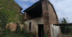 CHIGNOLO PO – Proprietà indipendente da ristrutturare
