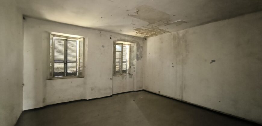 CHIGNOLO PO – Proprietà indipendente da ristrutturare