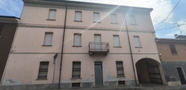 INVERNO E MONTELEONE- Appartamenti semi indipendenti