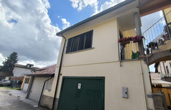 CASELLE LURANI – Appartamento semi indipendente