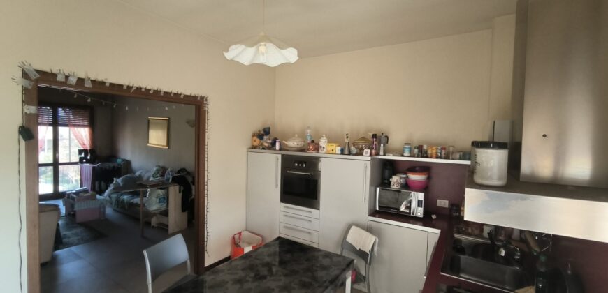 CAVIAGA – Proprietà composta da due appartementi