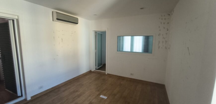 SANT’ANGELO LODIGIANO – Ottima casa semi indipendente