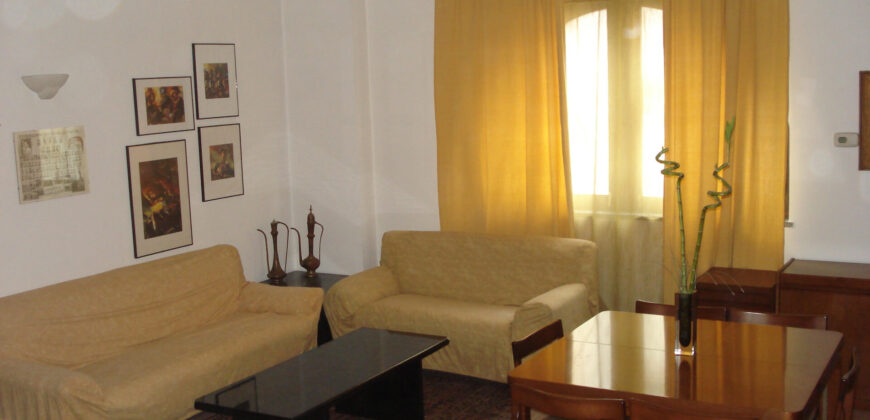 SANT’ANGELO LODIGIANO – Ottima casa semi indipendente