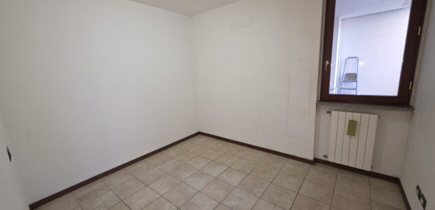 BORGHETTO LODIGIANO – Appartamento con giardino privato