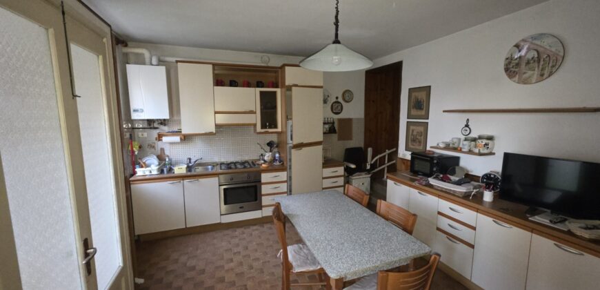 INVERNO E MONTELEONE – Casa semi indipendente