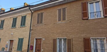 INVERNO E MONTELEONE – Casa semi indipendente