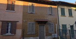 INVERNO E MONTELEONE – Casa semi indipendente