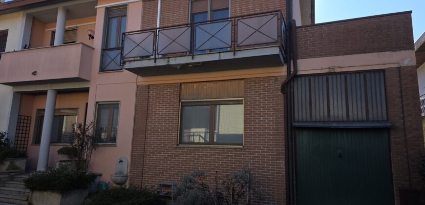 SANT’ANGELO LODIGIANO – Porzione di bivilla