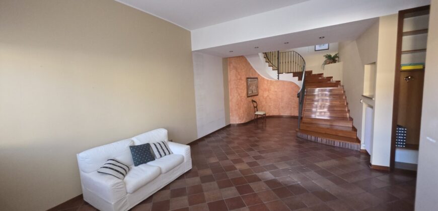 SANT’ANGELO LODIGIANO – Porzione di bivilla