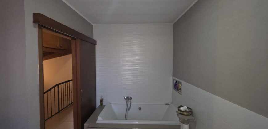 SANT’ANGELO LODIGIANO – Villa a Schiera Centrale