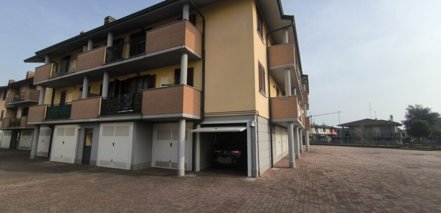 MASSALENGO- Box in vendita