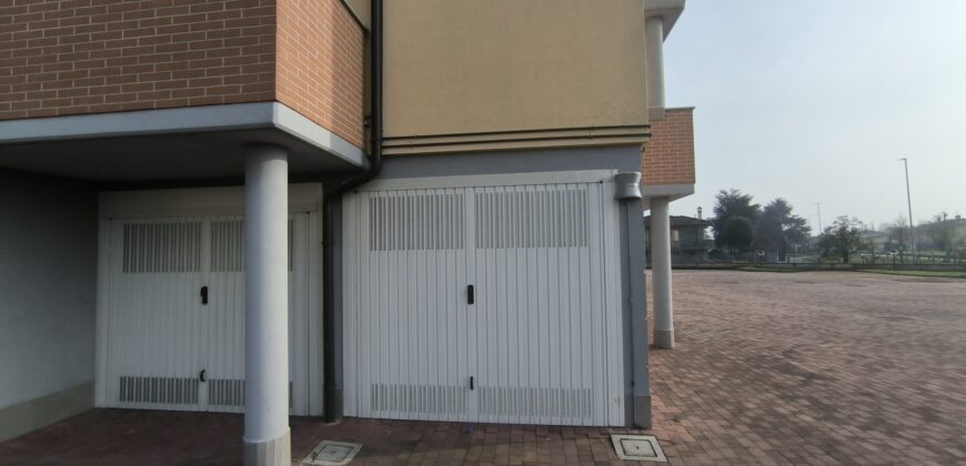 MASSALENGO- Box in vendita