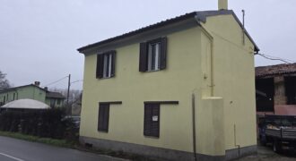 SAN COLOMBANO AL LAMBRO- Casa indipendente
