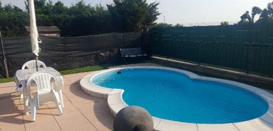 SANT’ANGELO LODIGIANO – Villa a Schiera Centrale