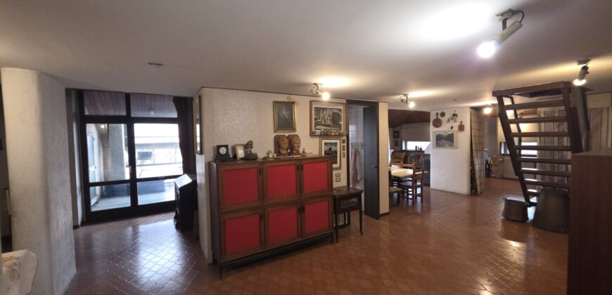 CODOGNO – Attico in zona comoda