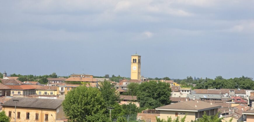 CODOGNO – Attico in zona comoda