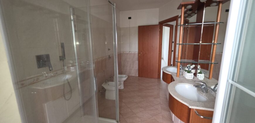 SANT’ANGELO LODIGIANO – Porzione di bivilla