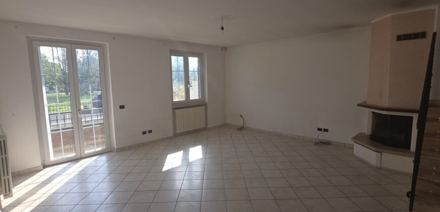 SANT’ANGELO LODIGIANO – Porzione di bivilla