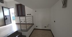 CASELLE LURANI – Casa semi indipendente
