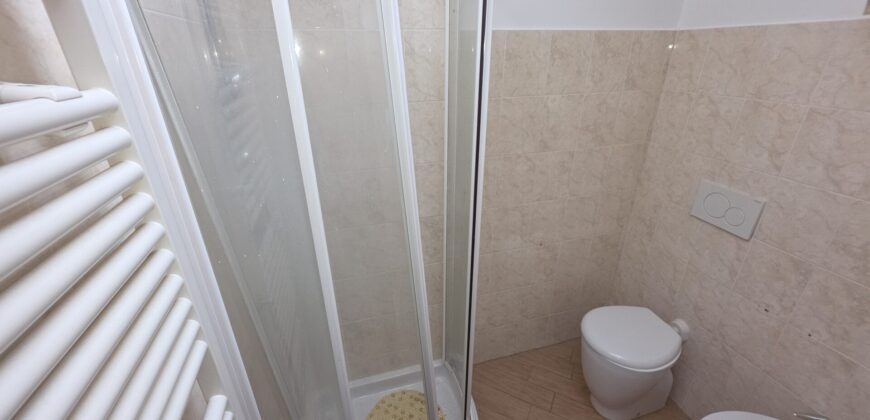 CASELLE LURANI – Casa semi indipendente