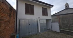 CASELLE LURANI – Casa semi indipendente