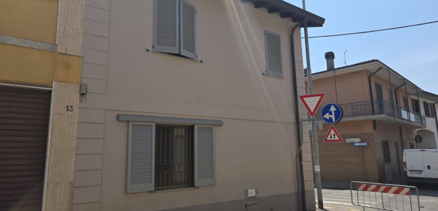 SANT’ANGELO LODIGIANO – Casa Semi indipendente