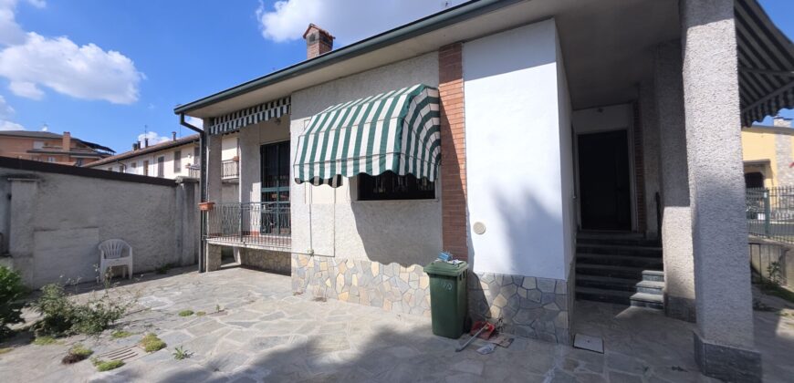 SANT’ANGELO LODIGIANO – Casa indipendente
