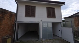CASELLE LURANI – Casa semi indipendente