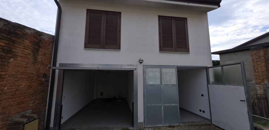 CASELLE LURANI – Casa semi indipendente