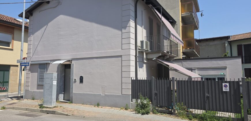 SANT’ANGELO LODIGIANO – Casa Semi indipendente