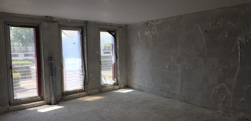 LODI – Ufficio a rustico