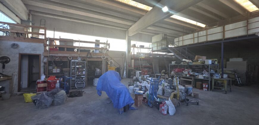 CASTIRAGA VIDARDO – Capannone commerciale