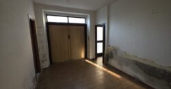 SANT’ANGELO L. – Casa semi indipendente
