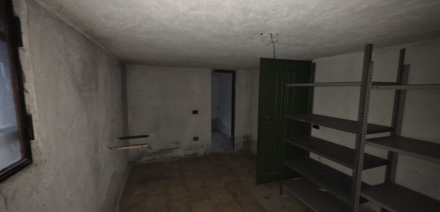 SANT’ANGELO L. – Casa semi indipendente
