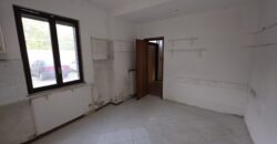SANT’ANGELO L. – Casa semi indipendente