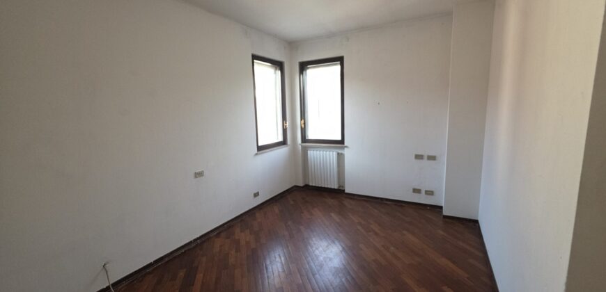 SANT’ANGELO L. – Casa semi indipendente