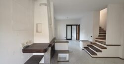 SANT’ANGELO L. – Casa semi indipendente